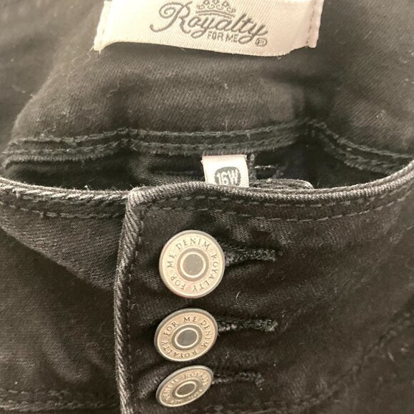 Royalty for me black Wannabettabutt jeans - Picture 6 of 13
